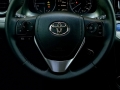 16-Toyota-RAV4-Hybrid-15
