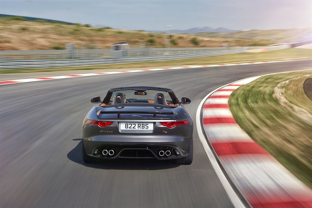 Jag_FTYPE_SVR_Convertible_Track_170216_26_LowRes